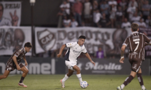 Independiente-vs-Platense-dimensiones-400x240