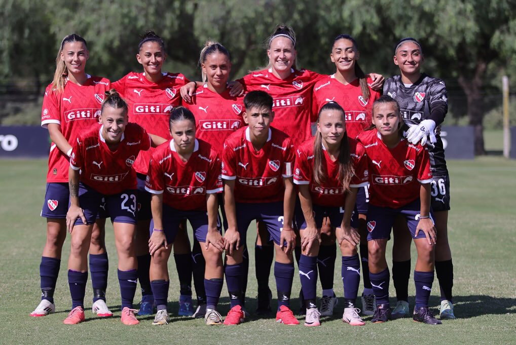Final del primer tiempo para las Diablas 🔚__En Córdoba_ _Independiente pierde 2 a 0 ante _clubatleticobelgrano por una nueva fecha del torneo femenino(JP