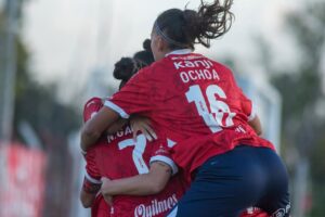 ⏱️ Final del partido para las Diablas __Fue empate 1 a 1 entre _Independiente y Racing Club_ con gol de Nayla Gallo sobre el final.___TodoRojo 🔴(JPG)