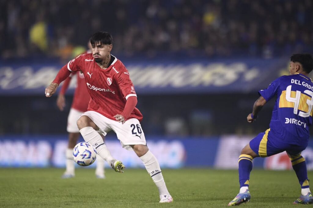Este tipo.___TodoRojo 🔴(HEIC)
