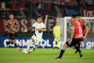 Independiente-vs-Boston-River-dimensiones