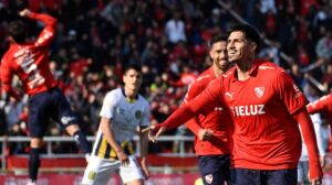 independiente-recibe-a-rosario-central-en-su-estadio-foto-fotobaires-BYF4CZMB7REDNLEQDVREB2MTVU
