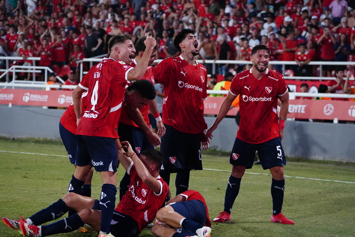 GvLCEVsKc_720x0__1