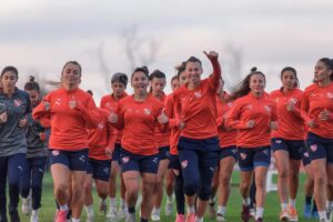 Vuelta al ruedo para las Diablas 🔛__El femenino de _Independiente_ de la mano de Hernan Herrera (DT) y Leandro Cappuccio (AC)_ retornó a los entrenamien(