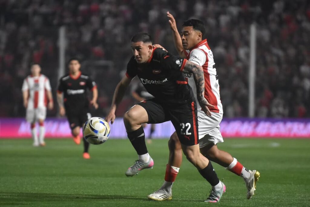 Empate sin goles en los primeros 45 minutos.___TodoRojo 🔴(HEIC)_0