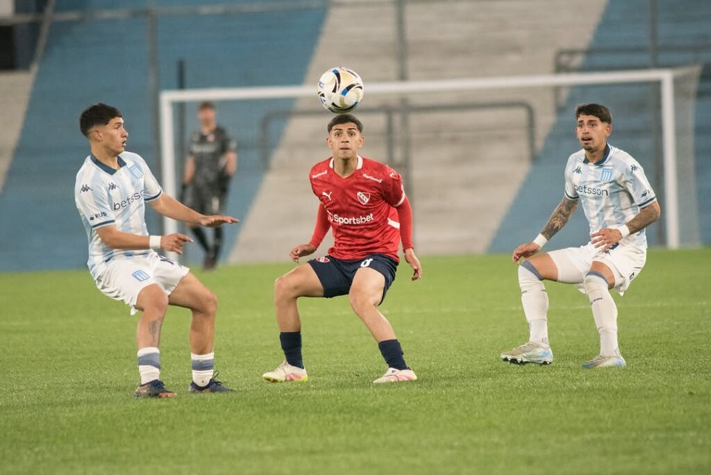 ⏱️ Final del clásico de Avellaneda en _Reserva__Racing 0 - 0 _Independiente___TorneoProyección _TodoRojo 🔴(JPG)_2