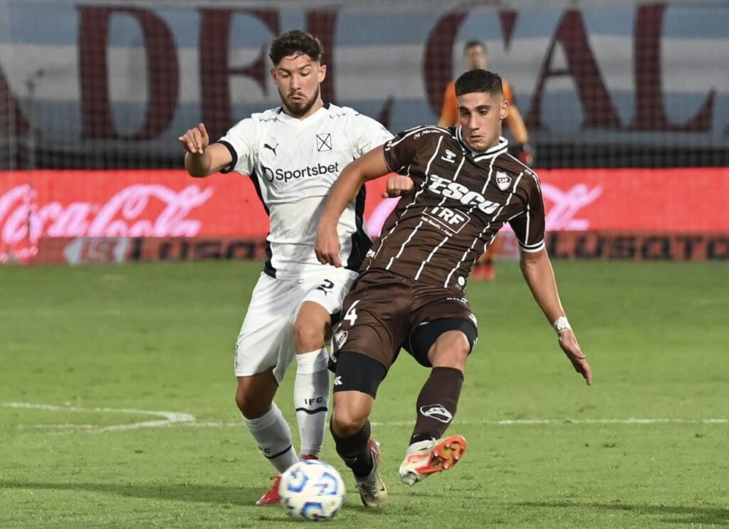Partido confirmado entre Independiente vs Platense