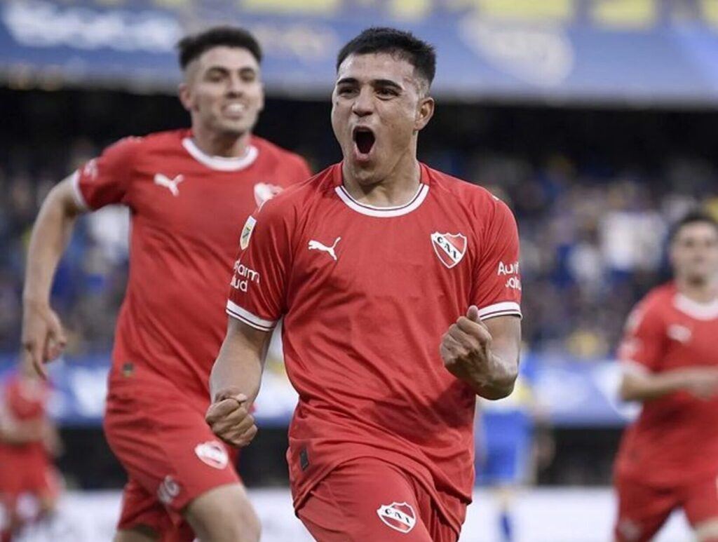 vallejo-gol-festejo-independiente-e1666651755183