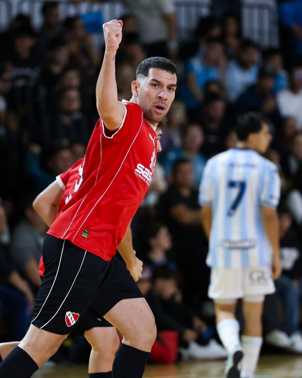 ¡Para que sepas que en el barrio mando yo___Victoria también en Futsal. Fue 6 a 2 como visitante por la fecha 3 del campeonato.___TodoRojo 🔴(HEIC)_3