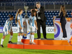Queremos felicitar a Mia Gamarra por su gran participación en el Sudamericano 2026 con la selección Argentina Sub17_ quienes lograron el segundo puesto y_1