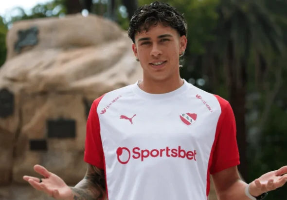 maximiliano-gutierrez-fue-presentado-como-refuerzo-de-independiente_1440x810