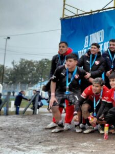 🏆 ¡La pre novena campeona internacional___La categoría 2013 del Fútbol Infantil se consagró tras superar en la Final a Godoy Cruz en la ciudad de R_1