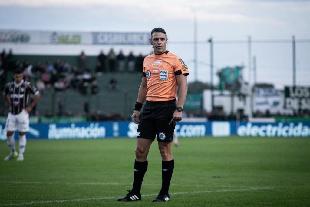 andres-gariano-arbitro
